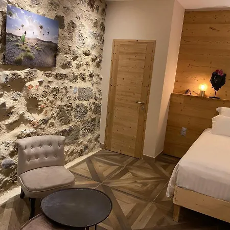 19 Hotel Langeac