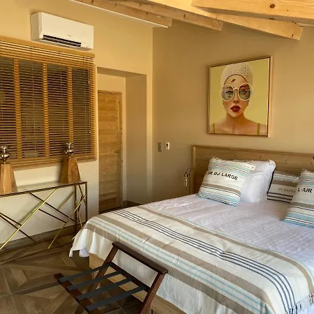 Hotel 19 4*